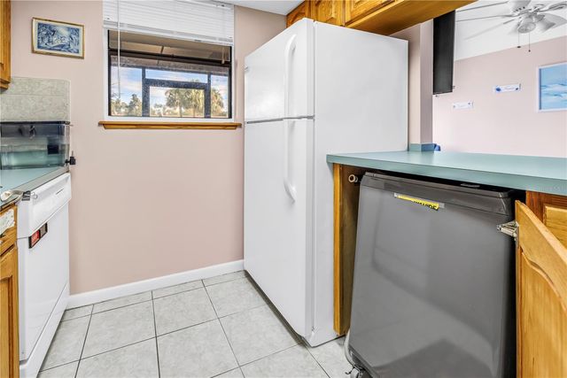 750 N VILLAGE DRIVE N 105, St Petersburg, FL 33716