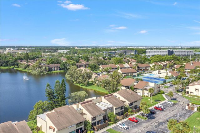 750 N VILLAGE DRIVE N 105, St Petersburg, FL 33716