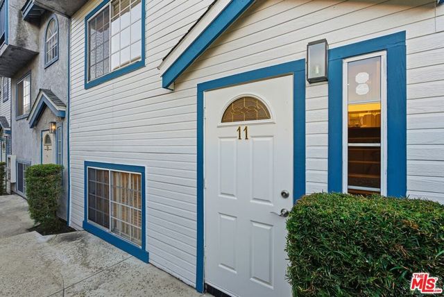 519 E Hazel Street 11, Inglewood, CA 90302