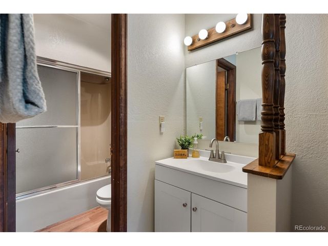 300 Kings Crossing Rd B3, Winter Park, CO 80482