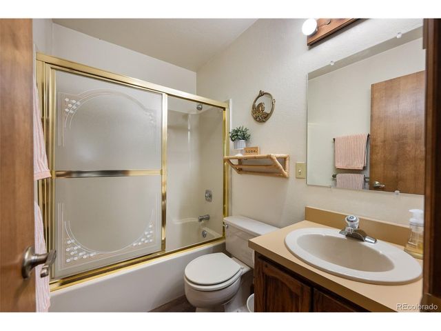 300 Kings Crossing Rd B3, Winter Park, CO 80482