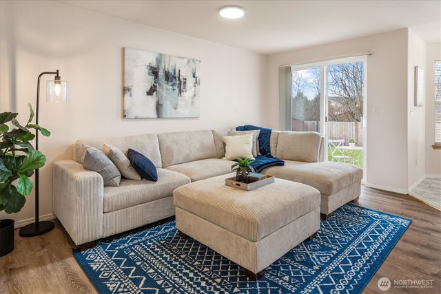 10220 62nd Drive NE, Marysville, WA 98270