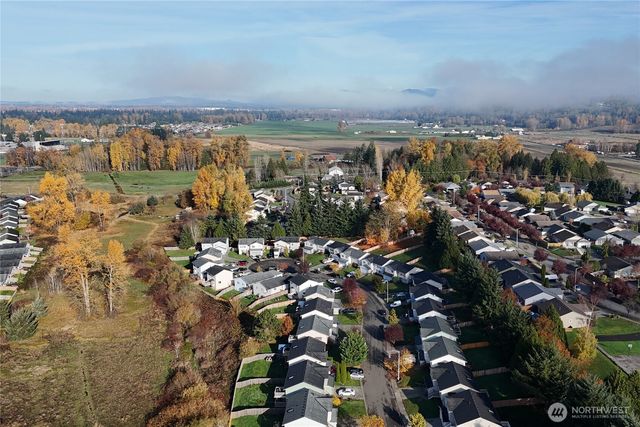 10220 62nd Drive NE, Marysville, WA 98270