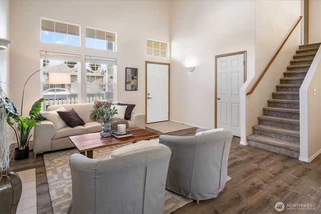 10220 62nd Drive NE, Marysville, WA 98270