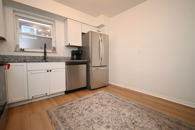 20 RidgeView Avenue, Florence, KY 41042