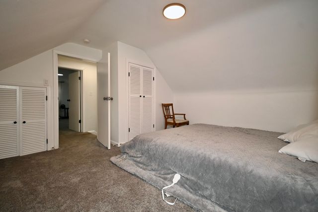 20 RidgeView Avenue, Florence, KY 41042