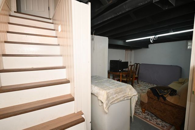 20 RidgeView Avenue, Florence, KY 41042