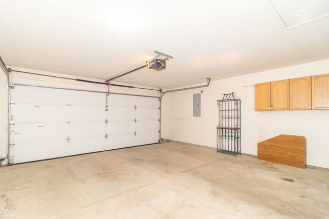 1781 Stonewall Circle, Greenfield, IN 46140