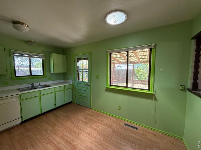 914 Red Fir Pl, Loveland, CO 80538