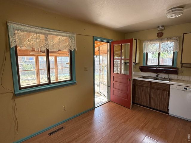 914 Red Fir Pl, Loveland, CO 80538