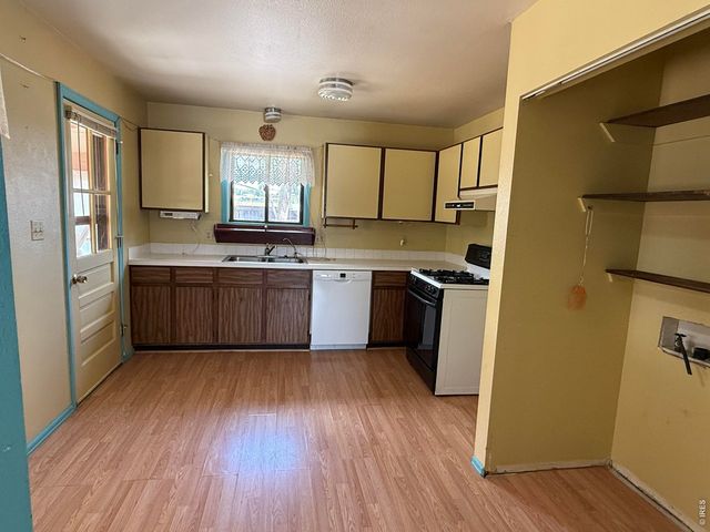 914 Red Fir Pl, Loveland, CO 80538