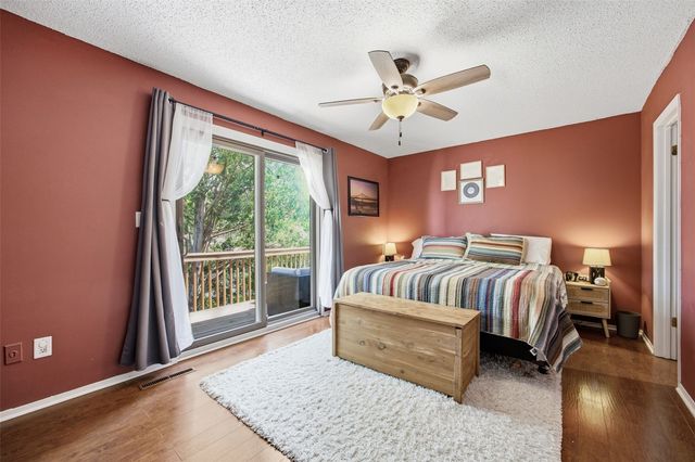 410 Hawaii Court, Iowa City, IA 52246