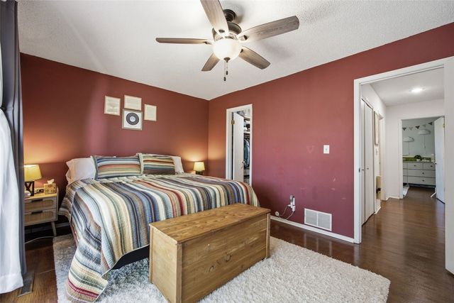 410 Hawaii Court, Iowa City, IA 52246