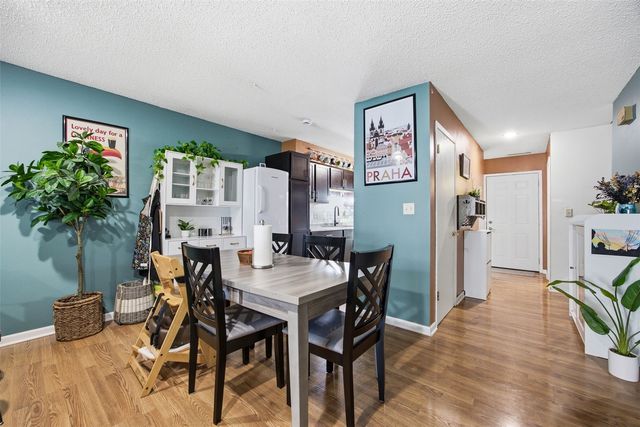 410 Hawaii Court, Iowa City, IA 52246