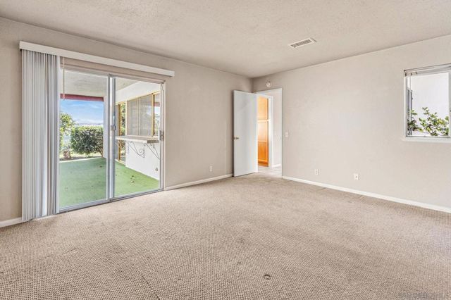 3808 Vista Campana 26, Oceanside, CA 92057