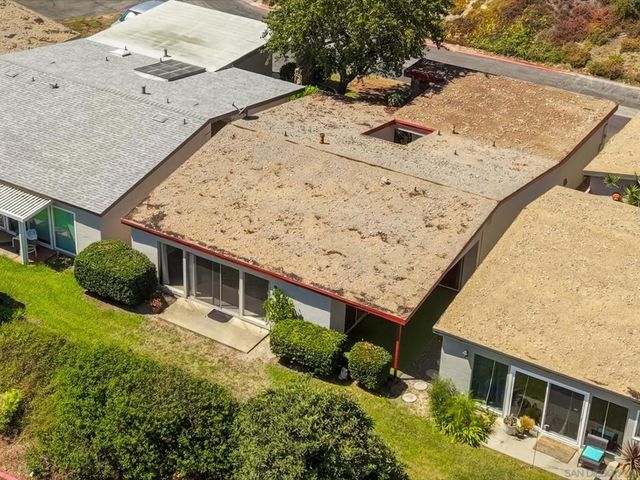3808 Vista Campana 26, Oceanside, CA 92057