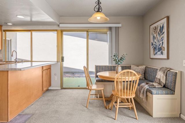 3808 Vista Campana 26, Oceanside, CA 92057
