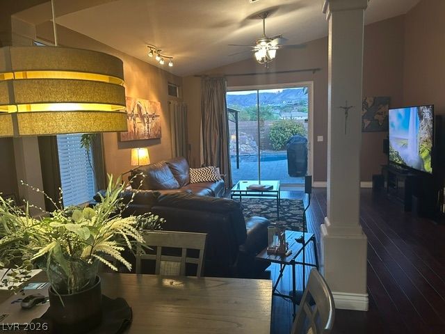 261 McNerney Drive, Henderson, NV 89012
