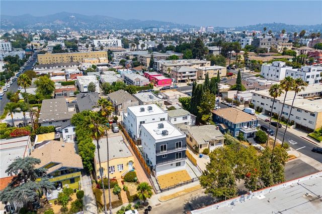 4513 Rosewood, Los Angeles, CA 90004