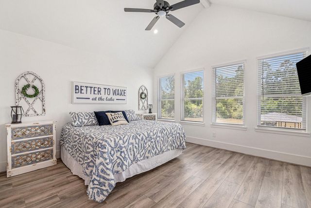 111 Seagull Path, Point Blank, TX 77364