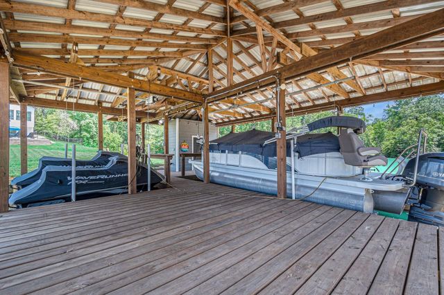 111 Seagull Path, Point Blank, TX 77364