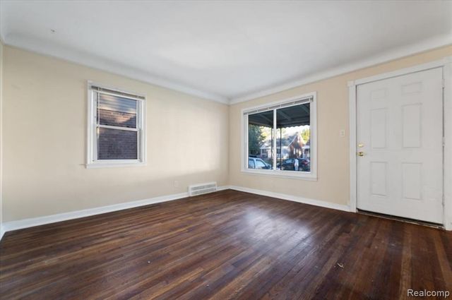 7403 Patton Street, Detroit, MI 48228