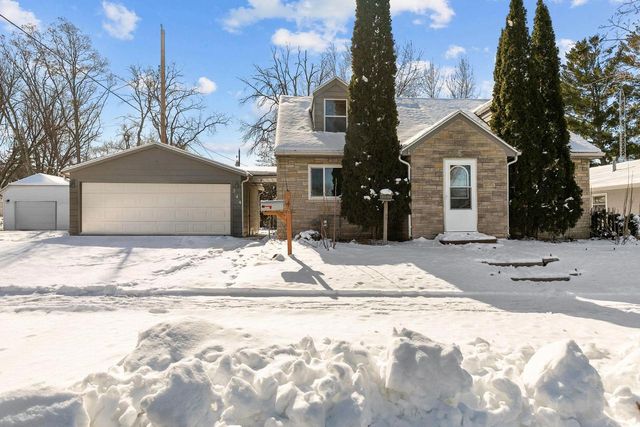 244 W LIBERTY STREET, Berlin, WI 54923