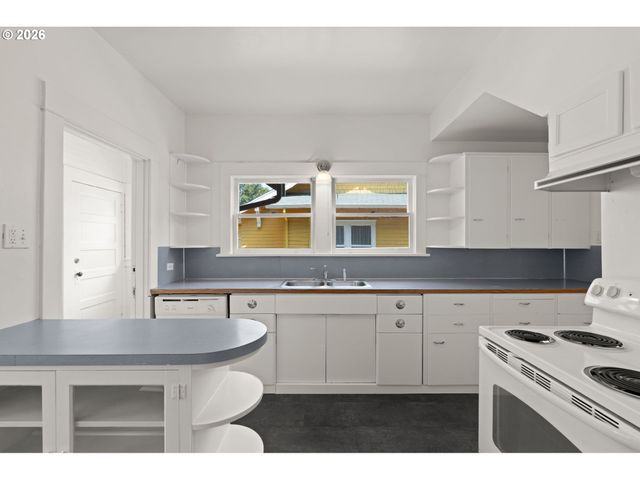 3315 Ne 68TH Ave, Portland, OR 97213