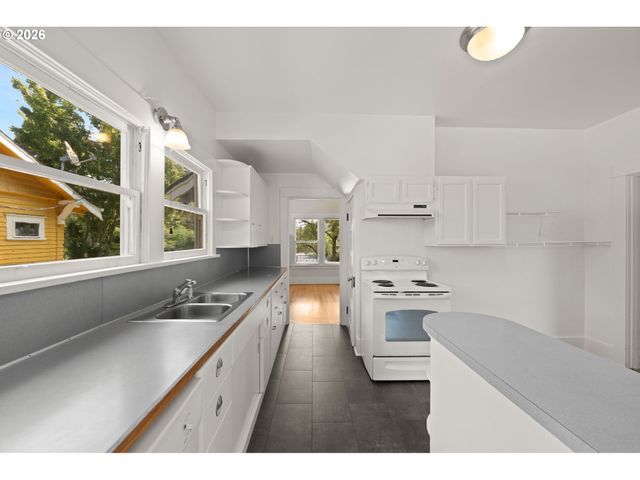 3315 Ne 68TH Ave, Portland, OR 97213