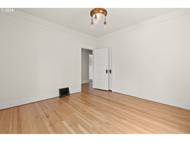 3315 Ne 68TH Ave, Portland, OR 97213