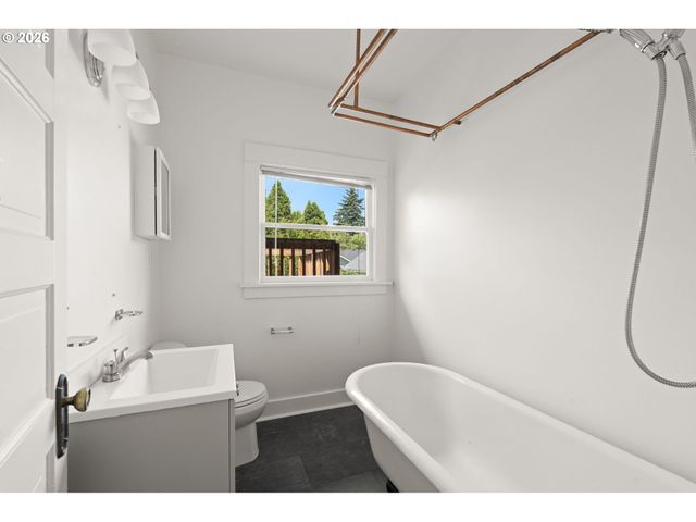 3315 Ne 68TH Ave, Portland, OR 97213