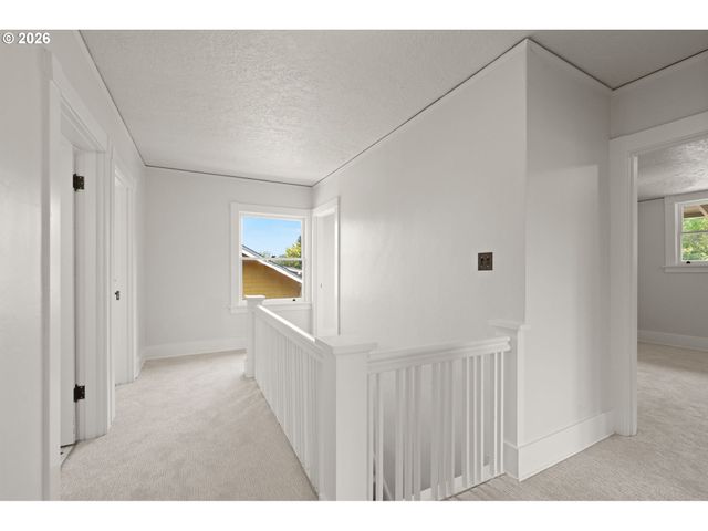 3315 Ne 68TH Ave, Portland, OR 97213