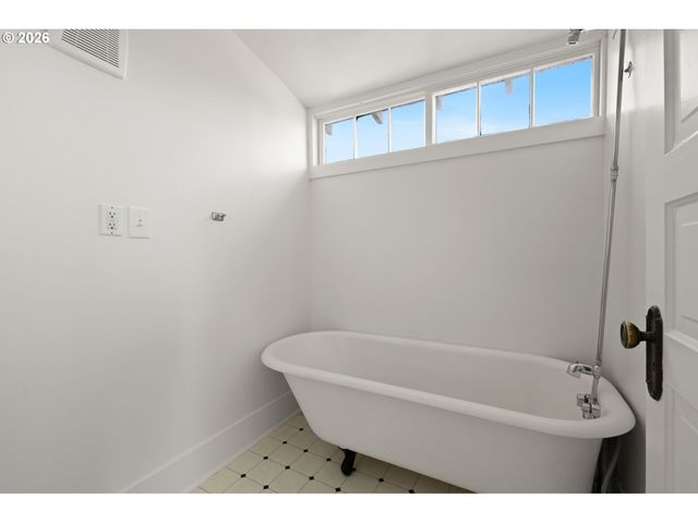 3315 Ne 68TH Ave, Portland, OR 97213