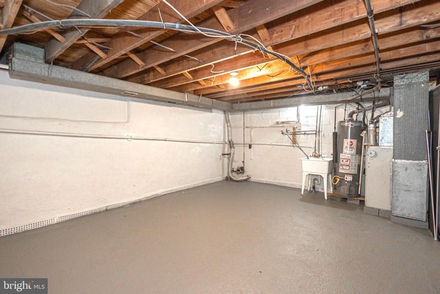 133 E LAUGHEAD AVE, Marcus Hook, PA 19061
