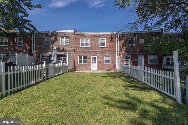 133 E LAUGHEAD AVE, Marcus Hook, PA 19061