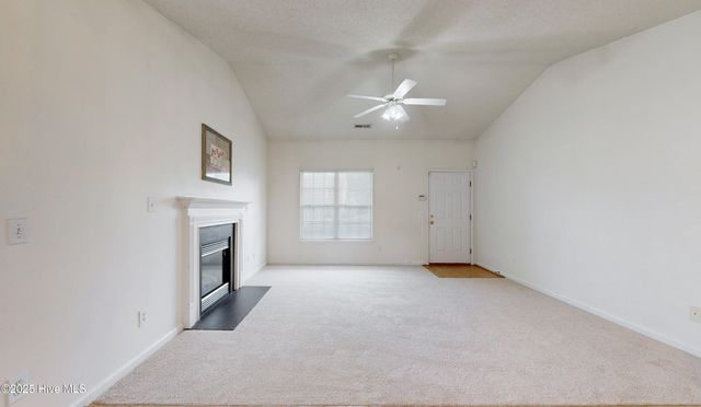 321 Lake Road B, Greenville, NC 27834