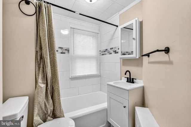 44 CHURCH ST, Woodstown, NJ 08098