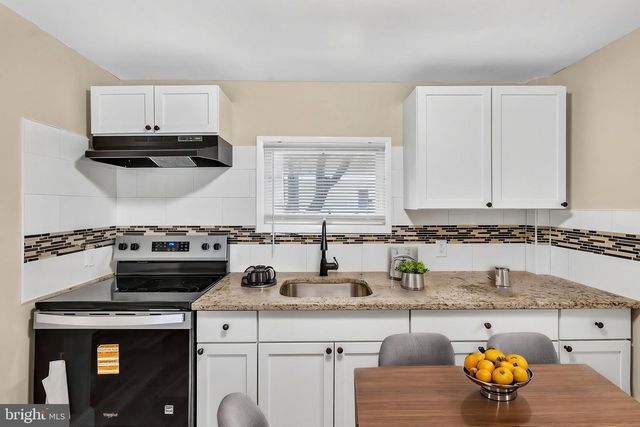 44 CHURCH ST, Woodstown, NJ 08098