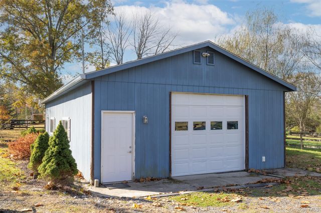 99 Dusinberre Road, Gardiner, NY 12525