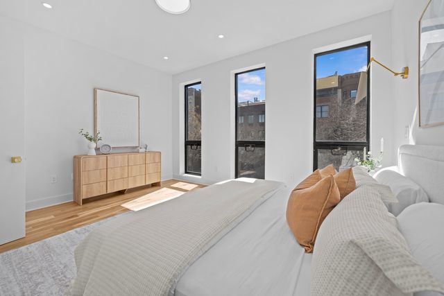 363A 12TH Street, New York City, NY 11215