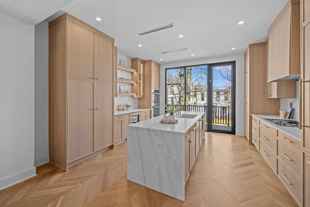 363A 12TH Street, New York City, NY 11215