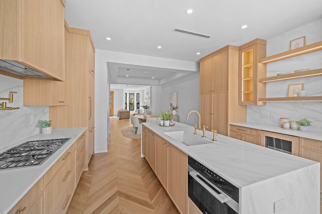 363A 12TH Street, New York City, NY 11215