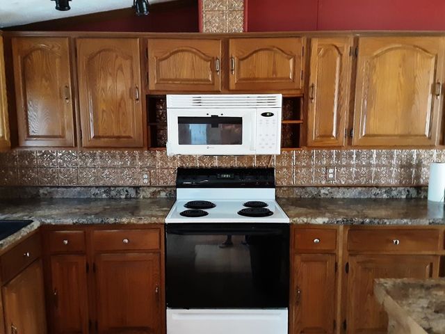 2404 Wilber Road, East Tawas, MI 48730