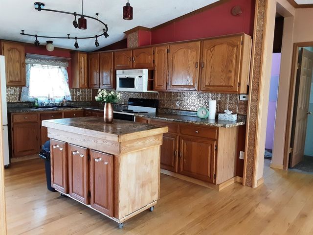 2404 Wilber Road, East Tawas, MI 48730