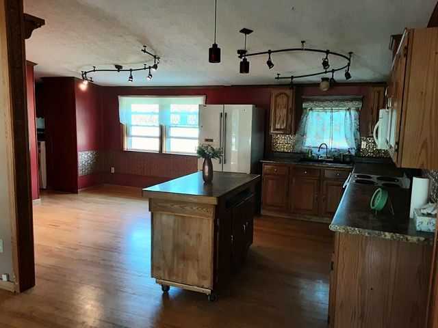 2404 Wilber Road, East Tawas, MI 48730