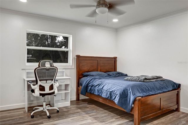 647 E HILLCREST STREET, Altamonte Springs, FL 32701