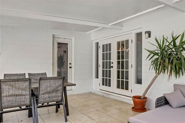 647 E HILLCREST STREET, Altamonte Springs, FL 32701