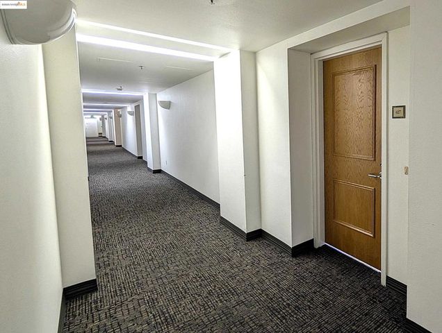 988 Franklin St 627, Oakland, CA 94607