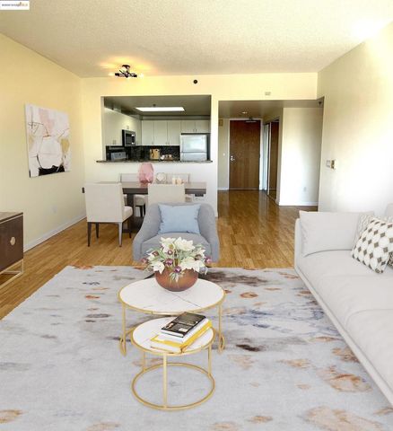 988 Franklin St 627, Oakland, CA 94607