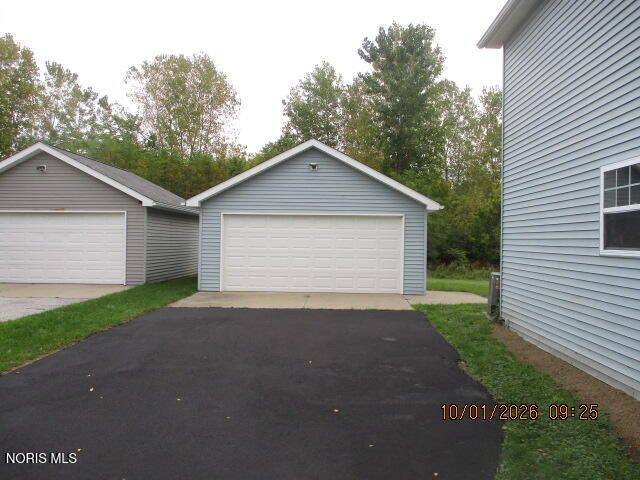 1443 Holmes Street, Toledo, OH 43605